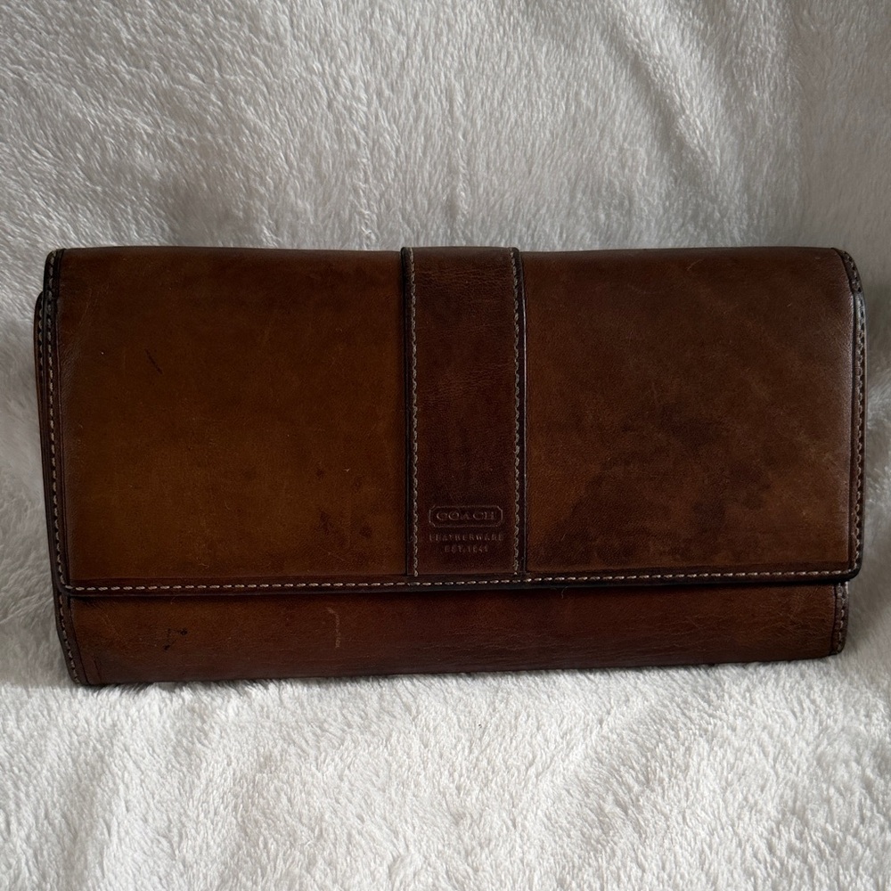 Coach Hamilton tan trifold leather Vintage Wallet.
